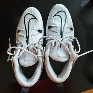 Men’s Nike Alpha football cleats